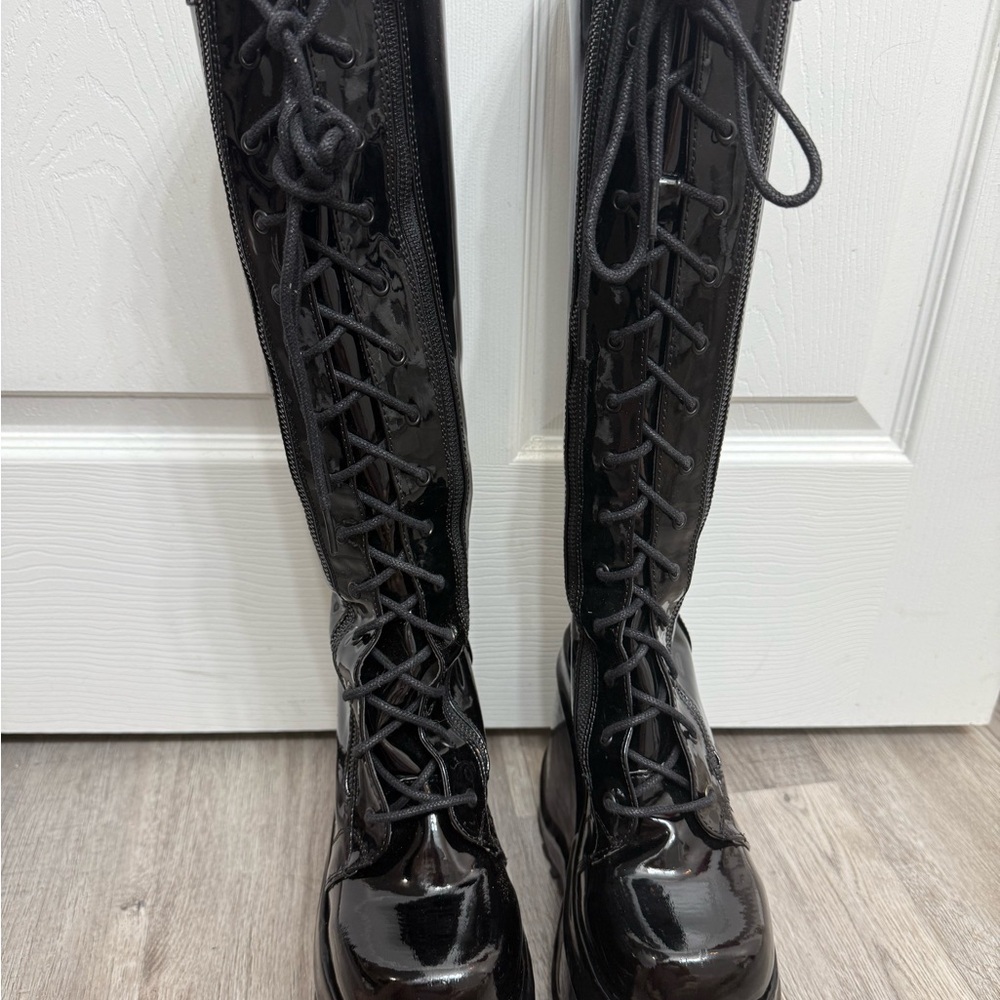 Demonia Wave Platform Boots